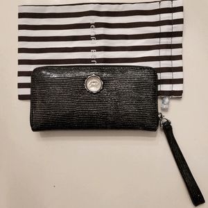 Henri Bendel wallet